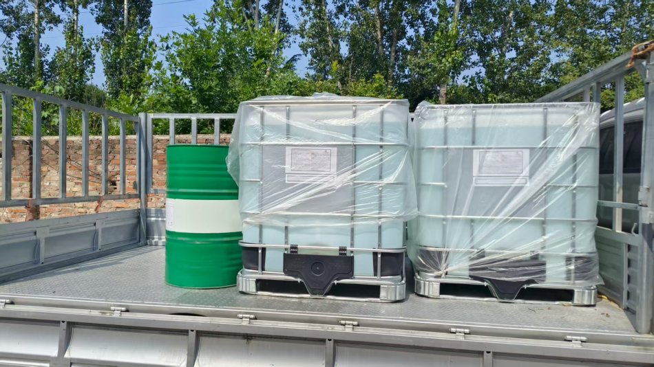 泰金噸桶甘油出貨.jpg 泰金噸桶甘油出貨.jpg