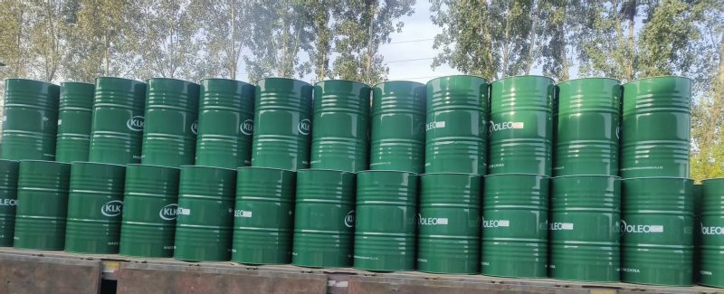 國(guó)產(chǎn)泰柯食品級(jí)甘油到貨現(xiàn)場(chǎng).jpg 國(guó)產(chǎn)泰柯食品級(jí)甘油到貨現(xiàn)場(chǎng).jpg